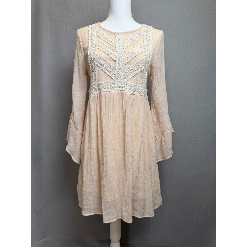 Entro Boho Crochet Lace Long Bell Sleeve Crinkle Mini Dress Small Peach